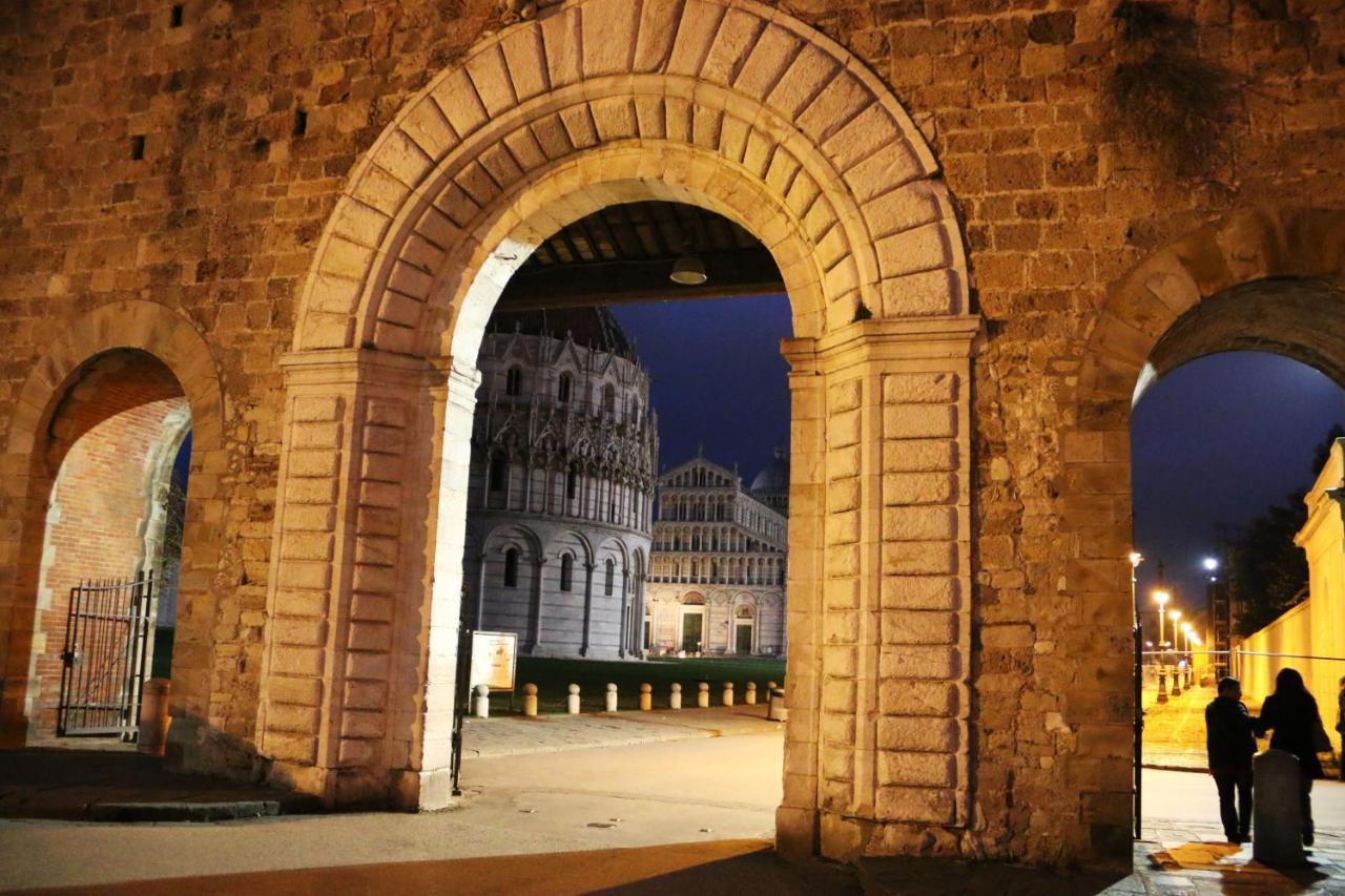 Hotel Pisa Tower Exterior photo